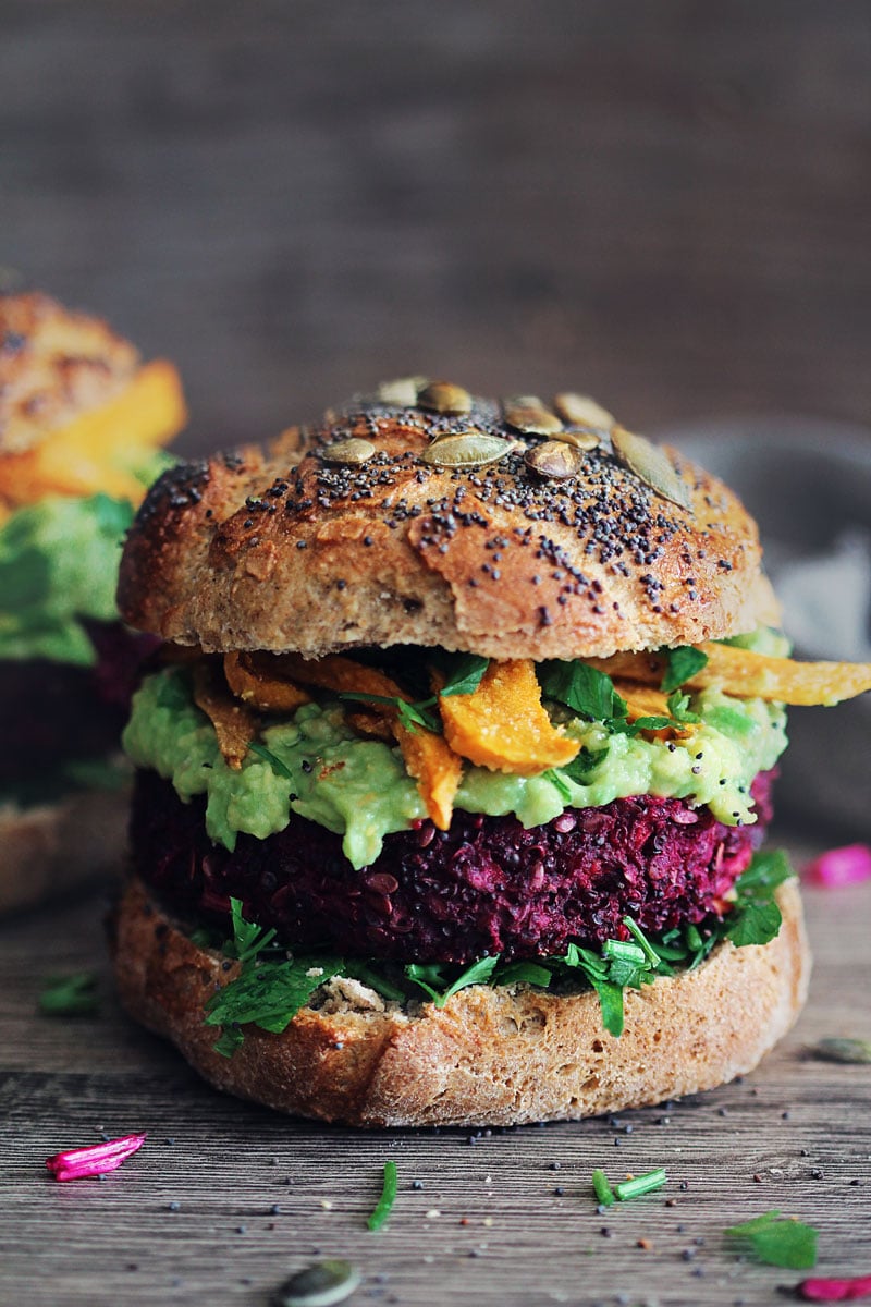 The Ultimate Veggie Burger | The Awesome Green