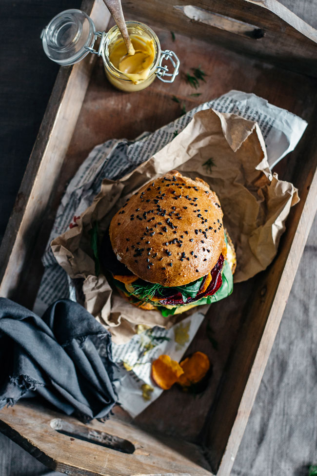 Monster Vegan Burger by Ellie Goulding and Jamie Oliver | The Awesome Green